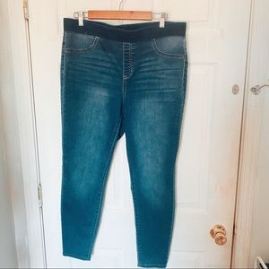 Maternity Skinny Jeans